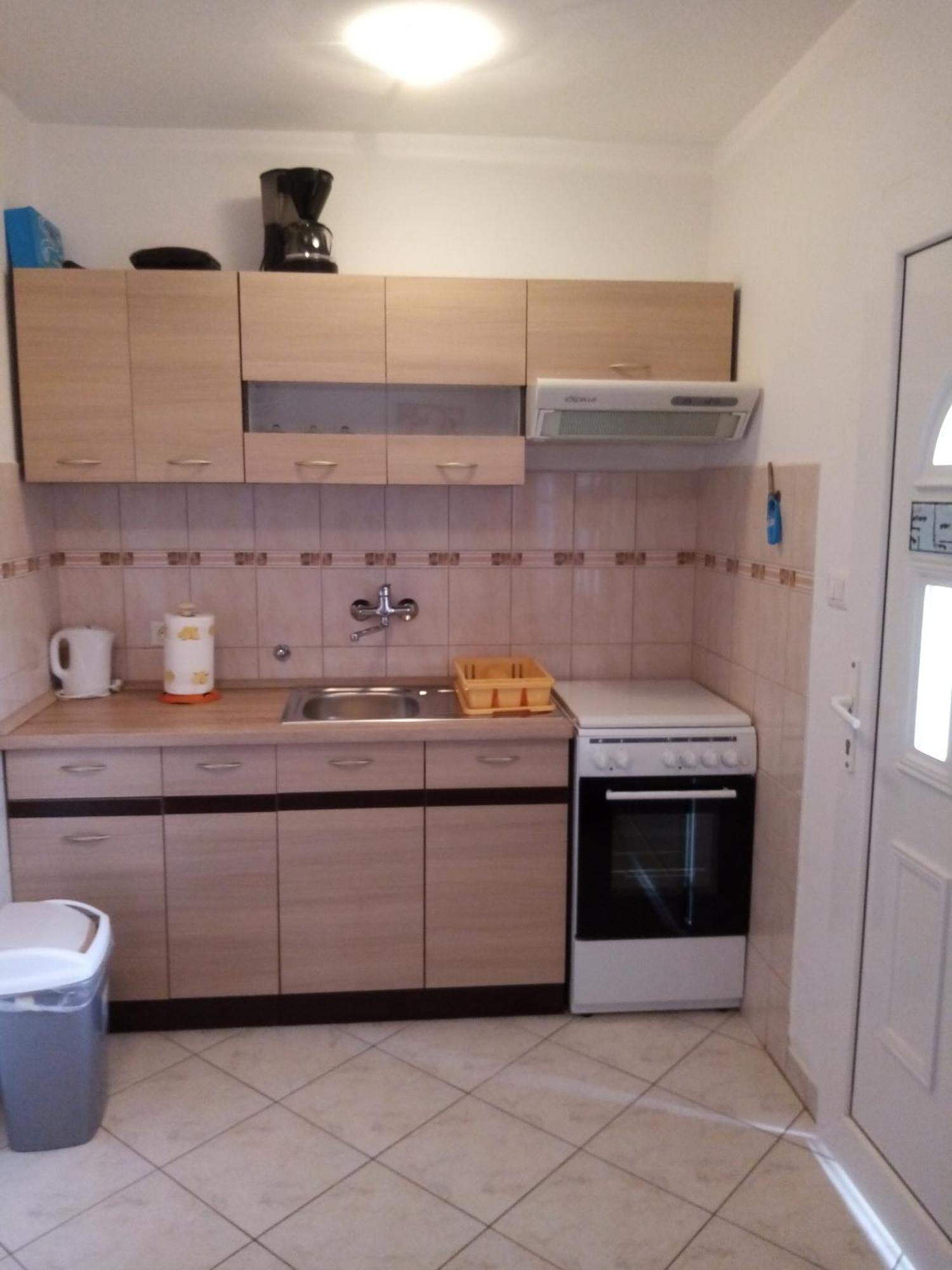 Apartmani Vitkovic II ツレス エクステリア 写真