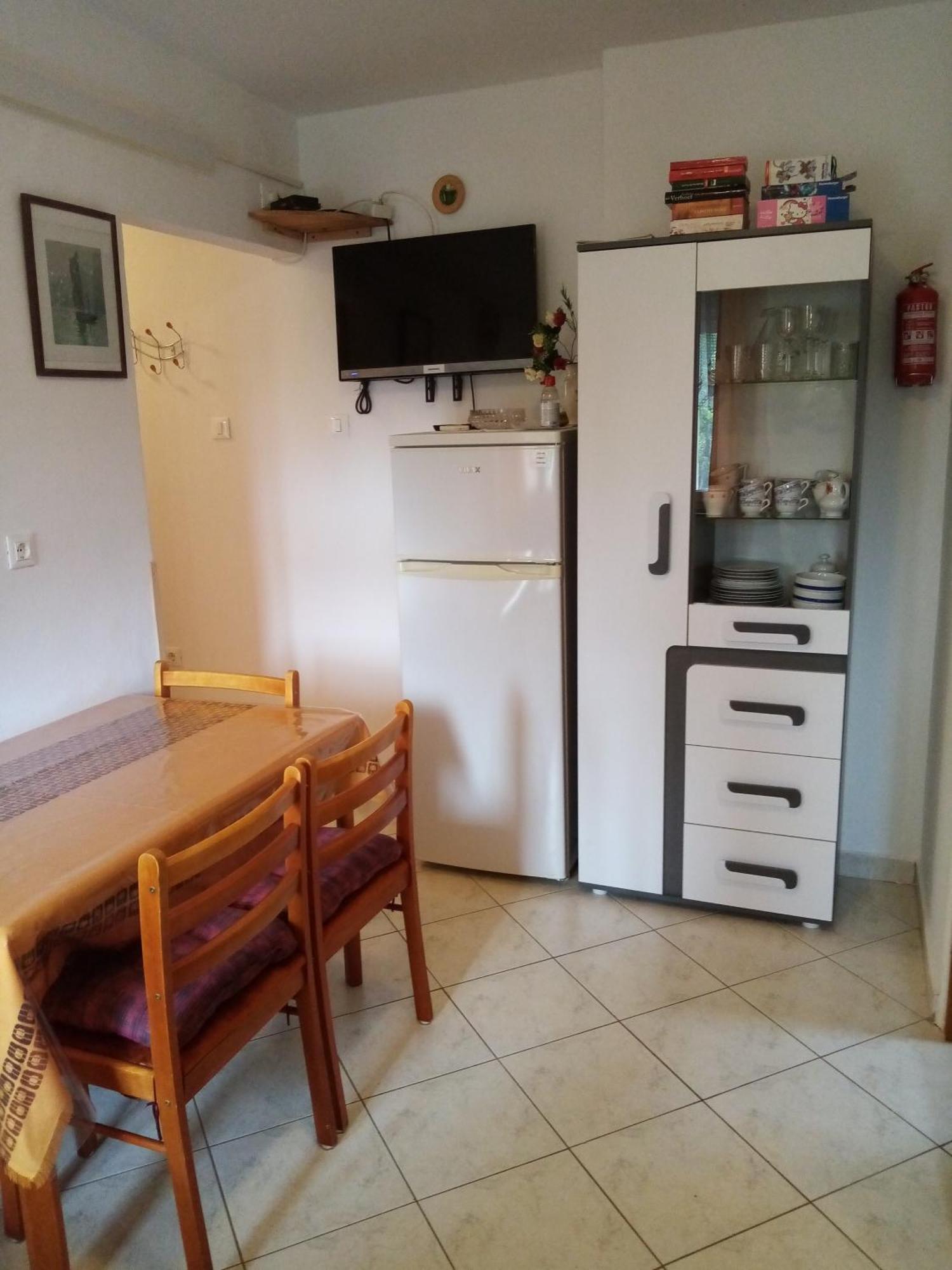 Apartmani Vitkovic II ツレス エクステリア 写真