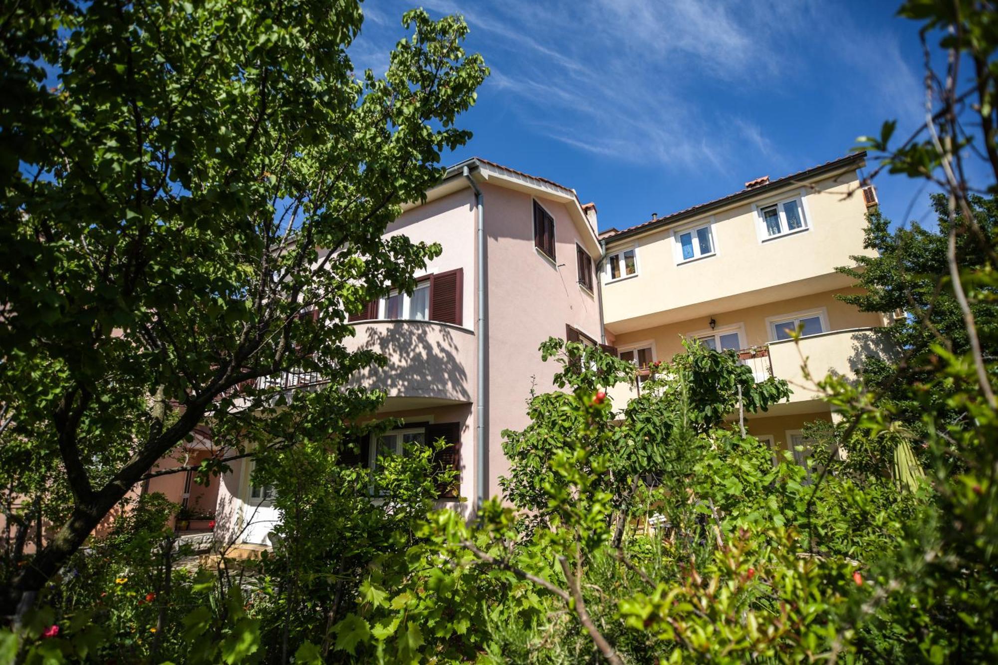 Apartmani Vitkovic II ツレス エクステリア 写真